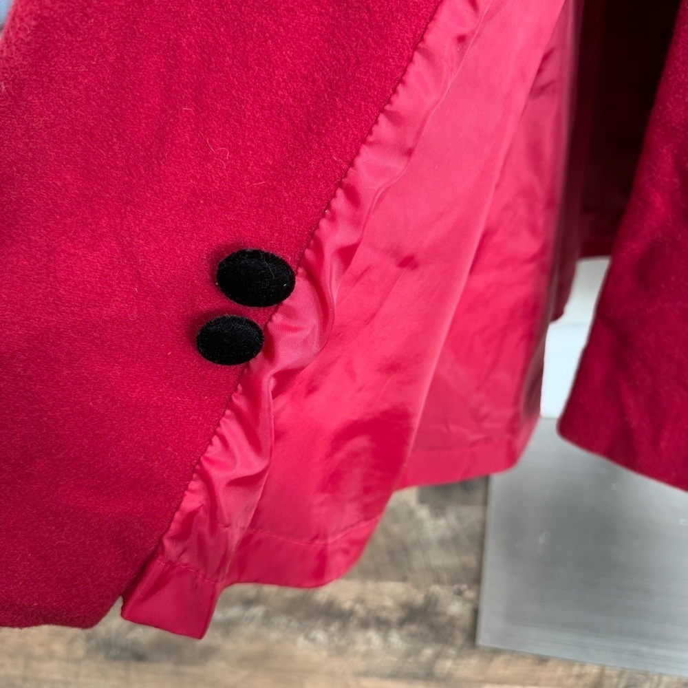 JG Hook 100% Wool Red Coat Black Velvet Inner Hood and Buttons Size 8 - Picture 12 of 16